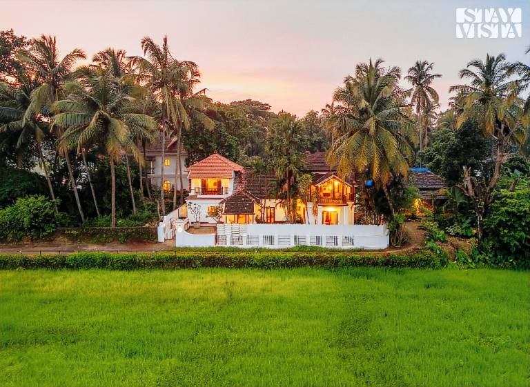 Spacious villa with pool, barbecue & hot tub | Pets allowed in Calangute