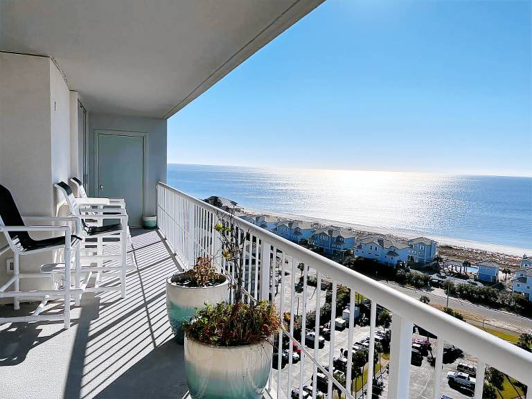 Picture of Budget Friendly Condo in Azure Urban Residences