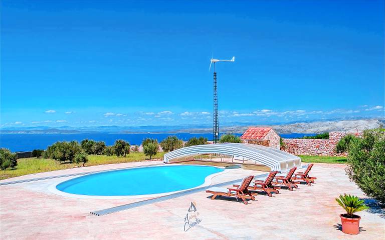Luxury 7-BR villa with great hilltop views and pool in Hvar
