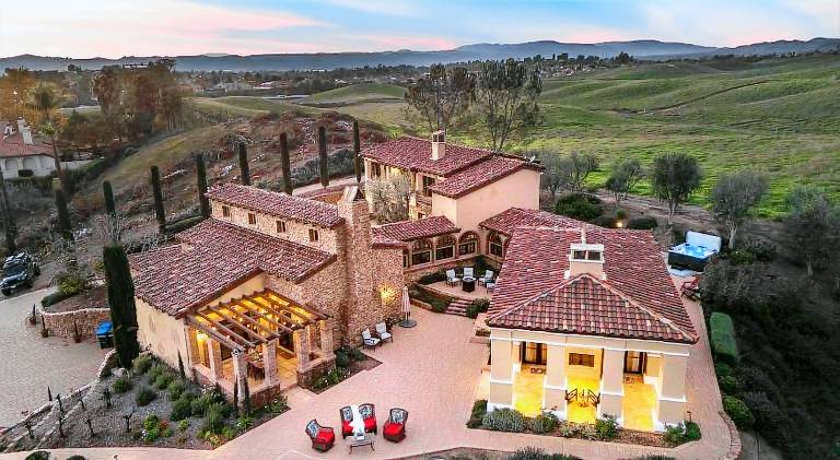 Ample villa with hot tub | Perfect for remote work | Pets allowed in Temecula, CA