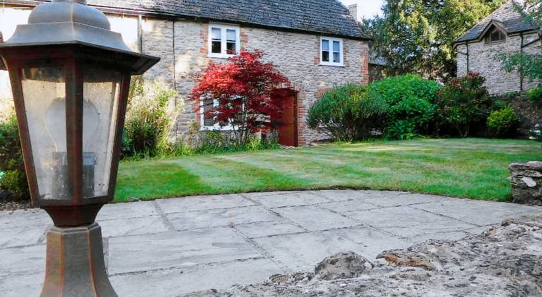 House Stanton Fitzwarren
