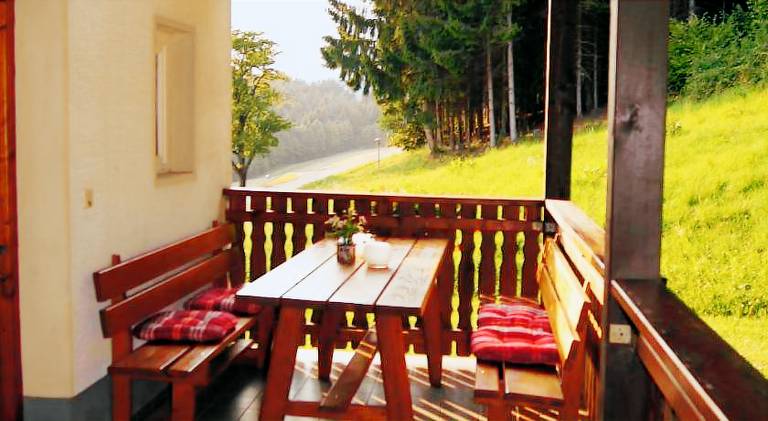 Apartment with barbecue, terrace & garden — photo 5