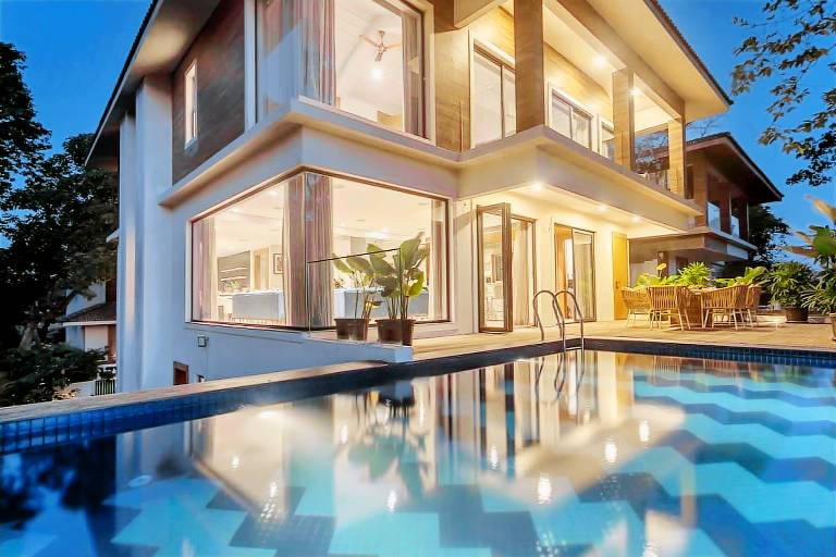 Villa Polaris by Hireavilla 4BR w Pvt Heated Pool