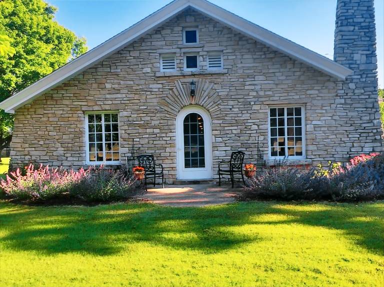 Lodge  Baileys Harbor