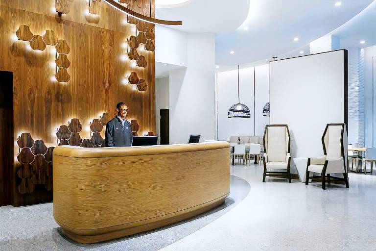 Hampton Inn & Suites by Hilton Santa Monica — photo 4