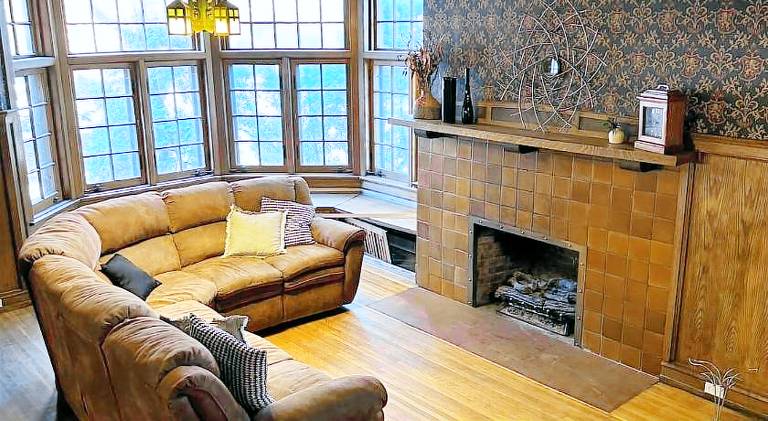 Wonderful vacation home | Dogs allowed in Davenport, IA
