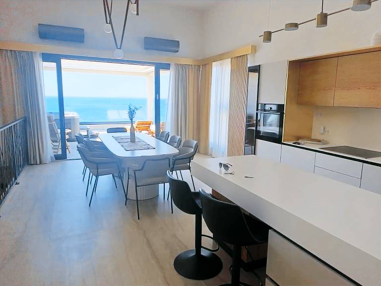 Beachfront penthouse Pearl — photo 5