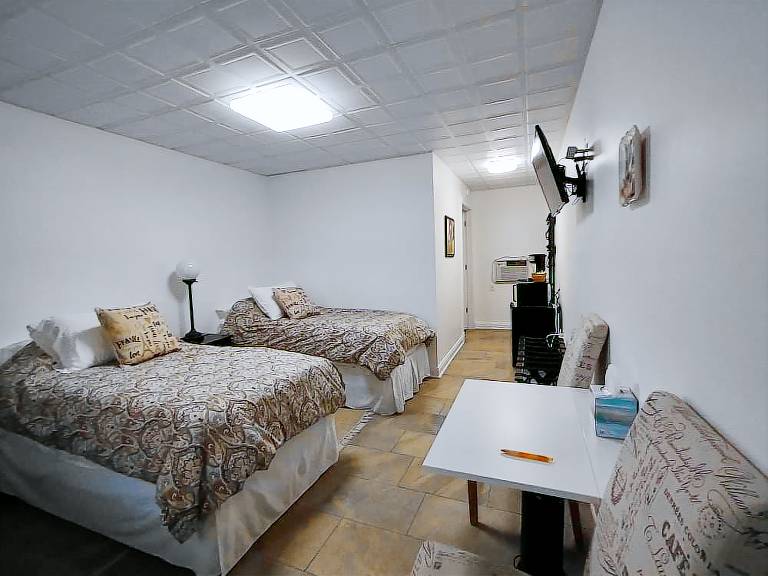 Bed and breakfast  Connellsville