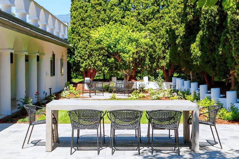 Villa  Summerland
