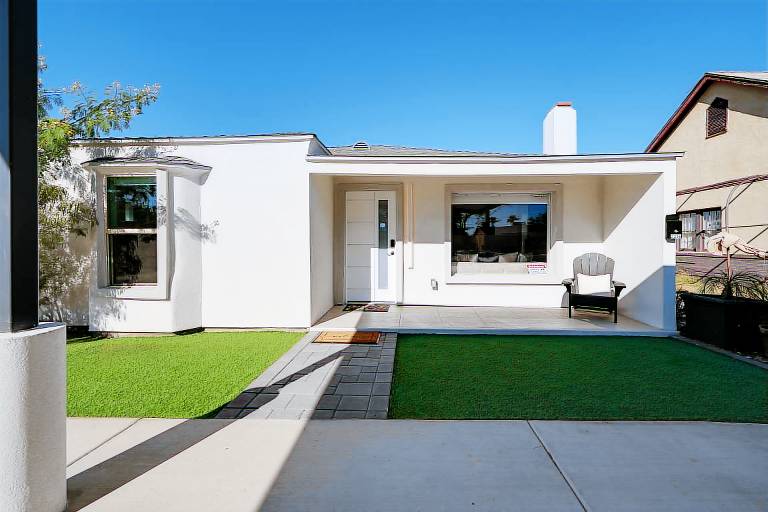 Pet Friendly Phoenix Retreat Main House Casita