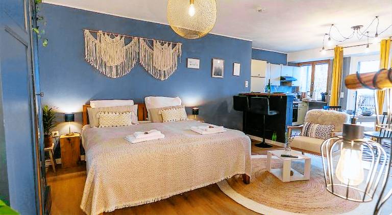 Holiday apartment with 1 room for 2 persons in Trier