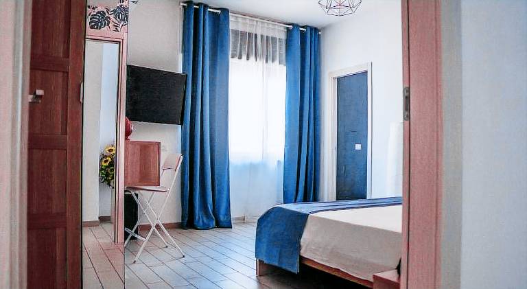 Walk Rooms — photo 2