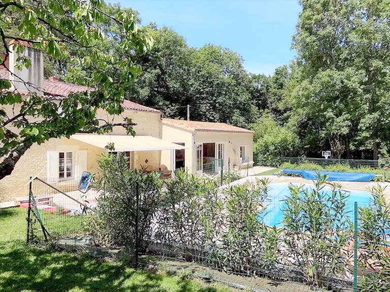 Maison de vacances Mervent