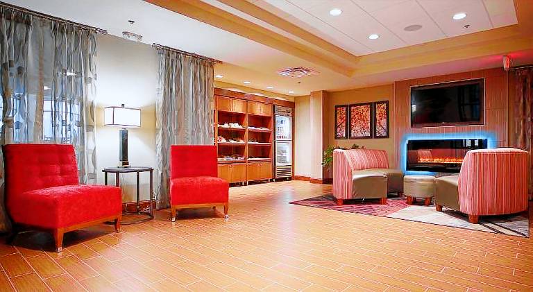 Best Western Plus Willmar — photo 3