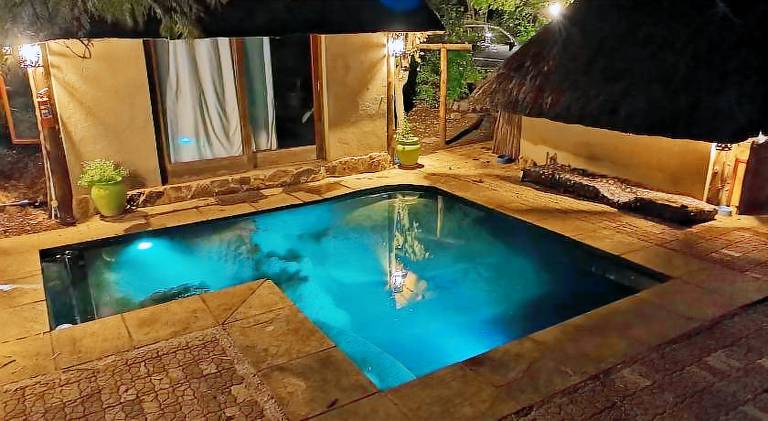 Lovely tent with garden, patio & pool | Perfect for remote work | Pets are welcome — photo 5