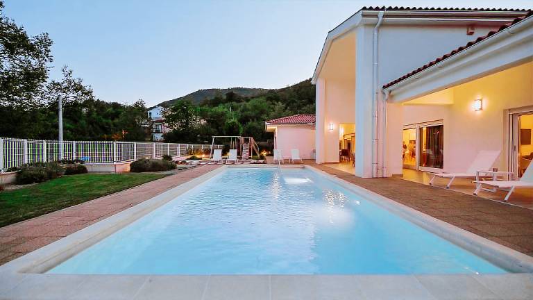 Ample villa with sauna, pool & garden | Pet-friendly in Opatija
