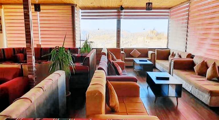 Petra cabin Roof top hostel — photo 3
