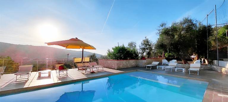 House with 2 rooms for 6 persons in Foggia