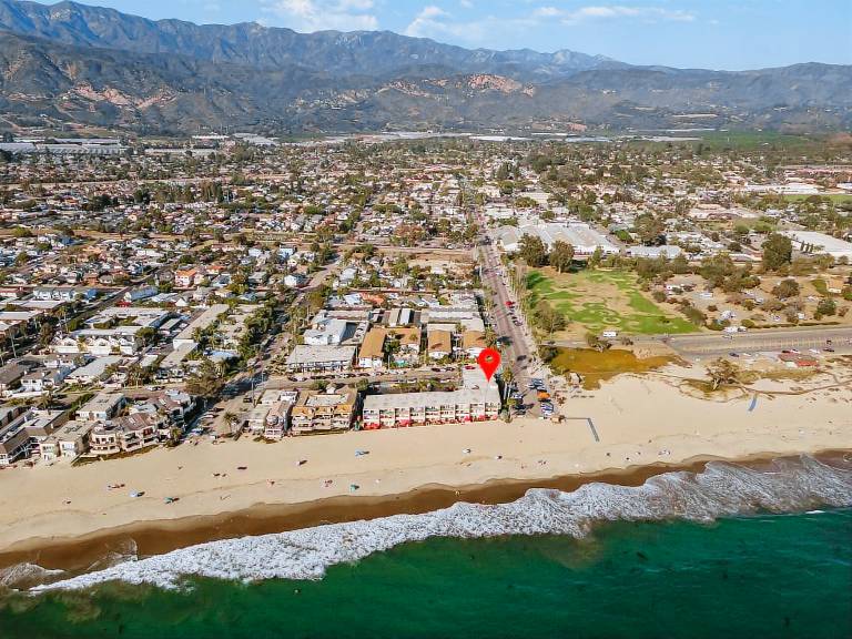 Condo  Carpinteria