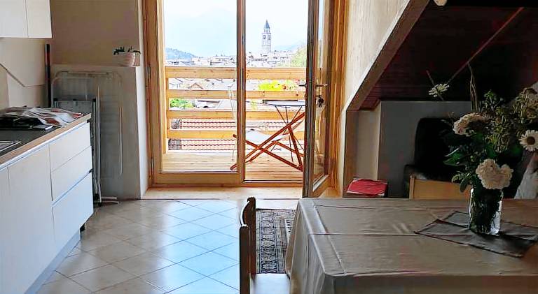 Serviced apartment with grill, terrace & yard — photo 3