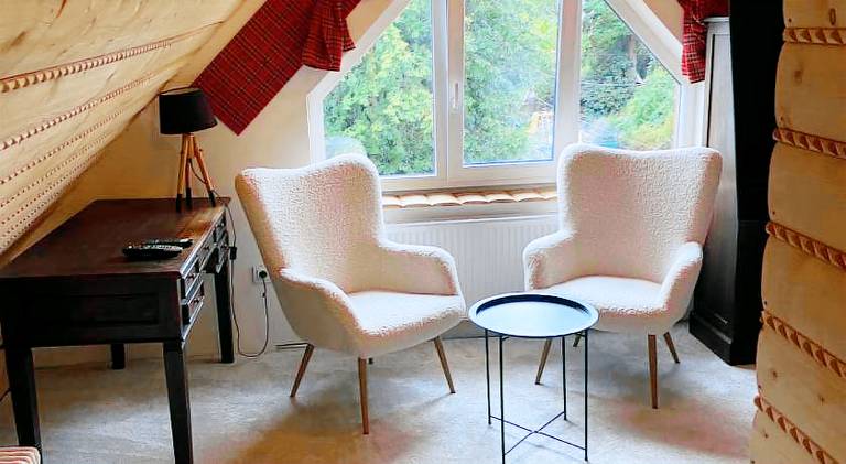 Apartment with yard, barbeque & hot tub | Pets are welcome — photo 5