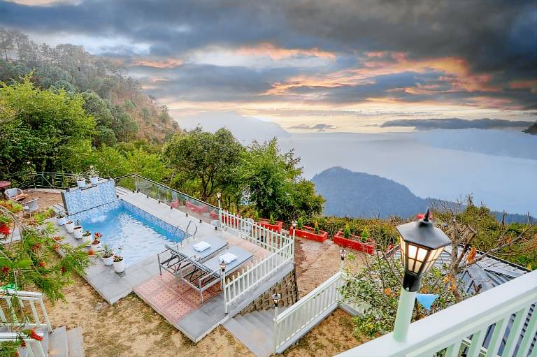 Kasauli Cabin - Villa with Pool and Live Barbeque — photo 2