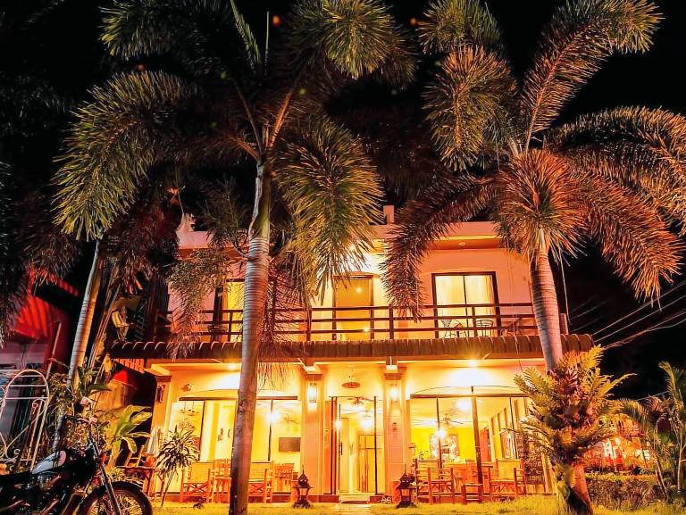 Klong Muang Sunset Hotel in Krabi