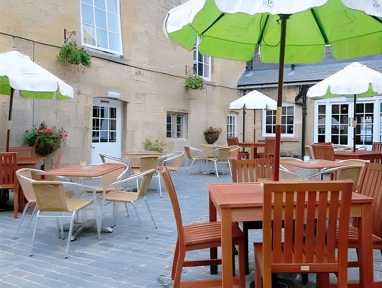 The White Hart Royal, Moreton-in-Marsh, Cotswolds - The Coaching Inn Group — photo 5