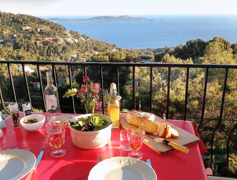 "Villa SIMONE" Vue Mer 180° CALME Terrasse couverte Jardin. — photo 3