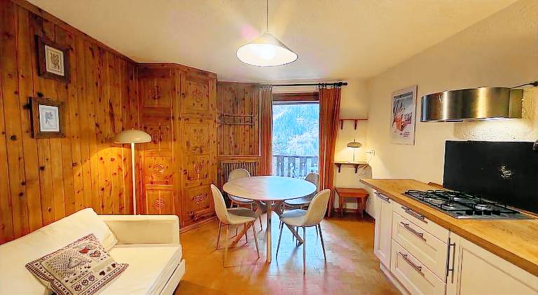 Rental apartment with 1 room for 2 persons in Pre-Saint-Didier
