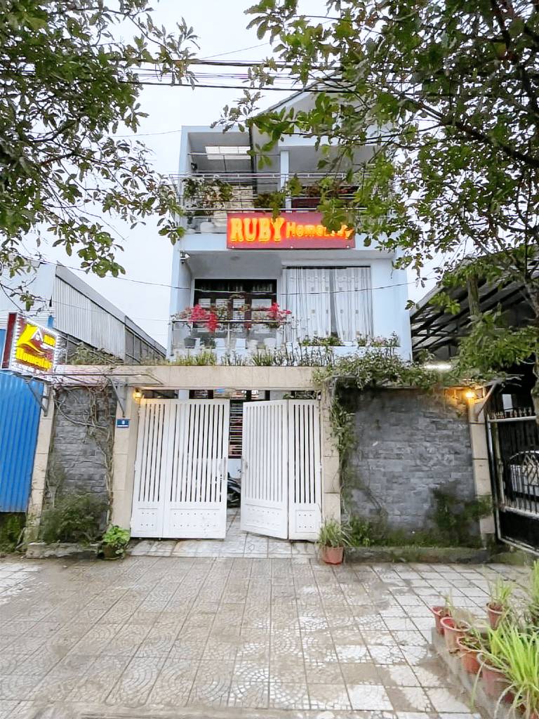 RuBy Homestay in Hue