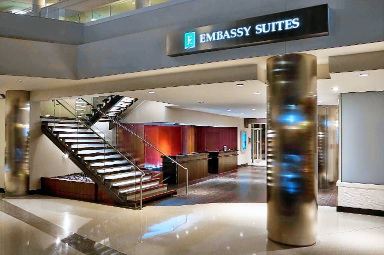 Embassy Suites by Hilton Washington DC Chevy Chase Pavilion — photo 5