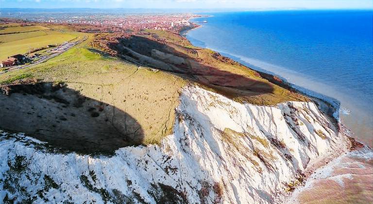 Pleasant rental apartment | Next to the beach | Pets are welcome in Eastbourne