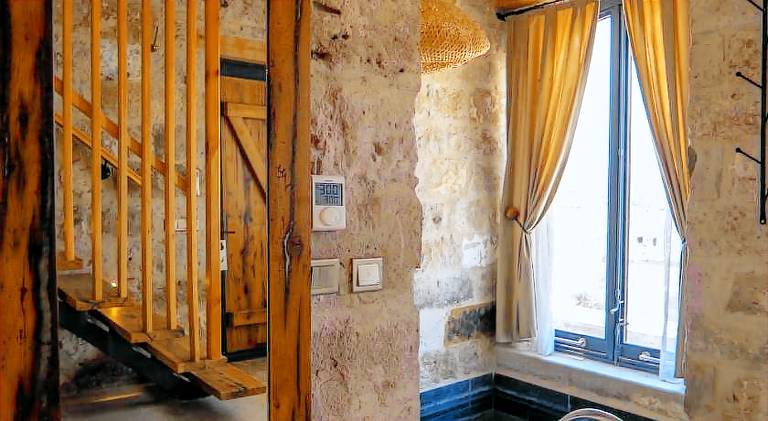 Azure Cave Suites — photo 5