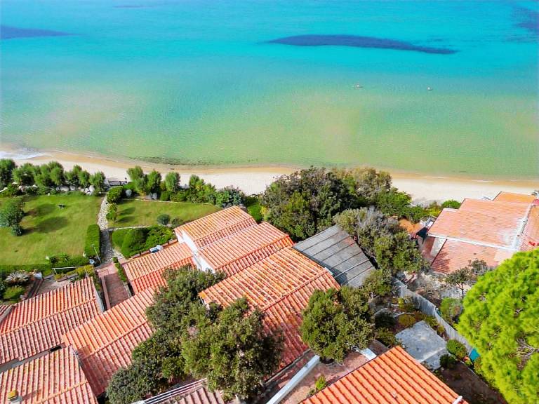 Family-friendly pleasant apartment with terrace | Next to the beach | Pets allowed — photo 3