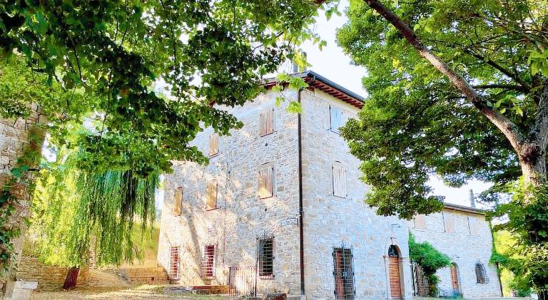 Rental apartment with yard | Pet-friendly in Valfabbrica