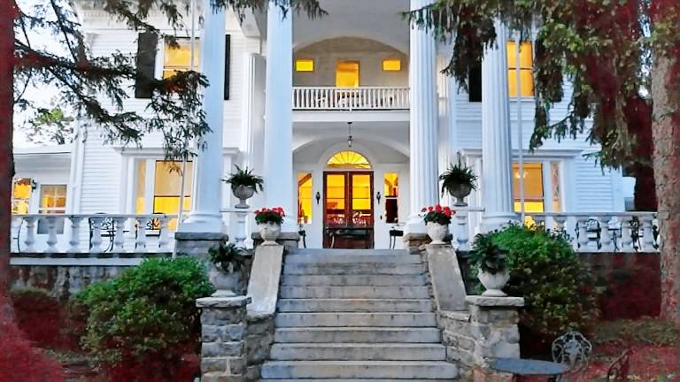 Bed and breakfast  Grove Park- Sunset