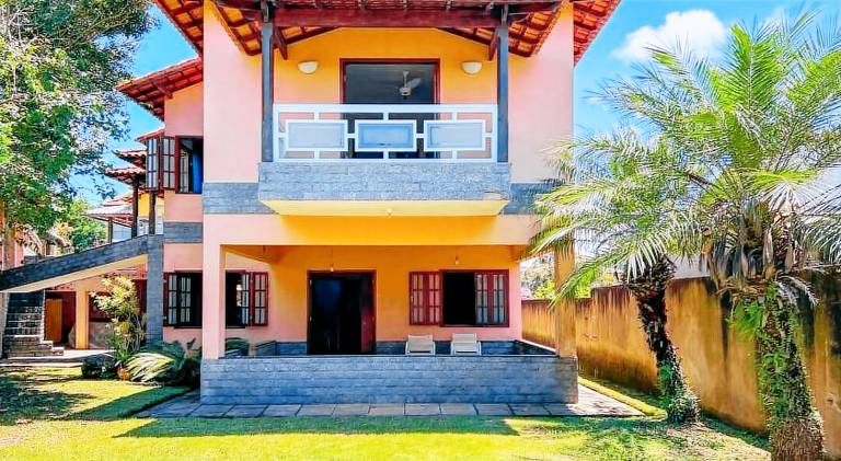 Casa Miguel Pereira