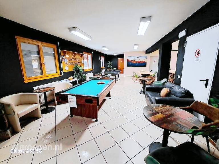 House with patio — photo 4