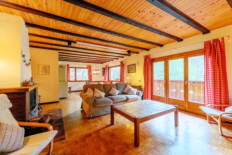 Quiet chalet in the mountains 'Les Airelles' with Private Terrace and Wi-Fi — photo 3