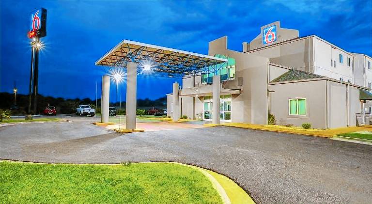 Motel 6 Montgomery, AL - Airport — photo 5