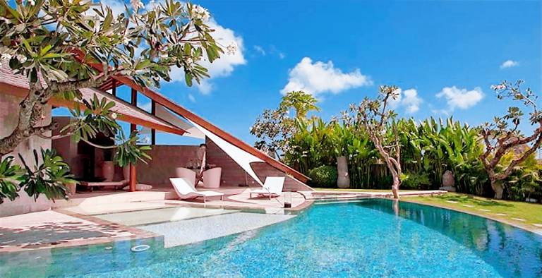 Villa North Kuta