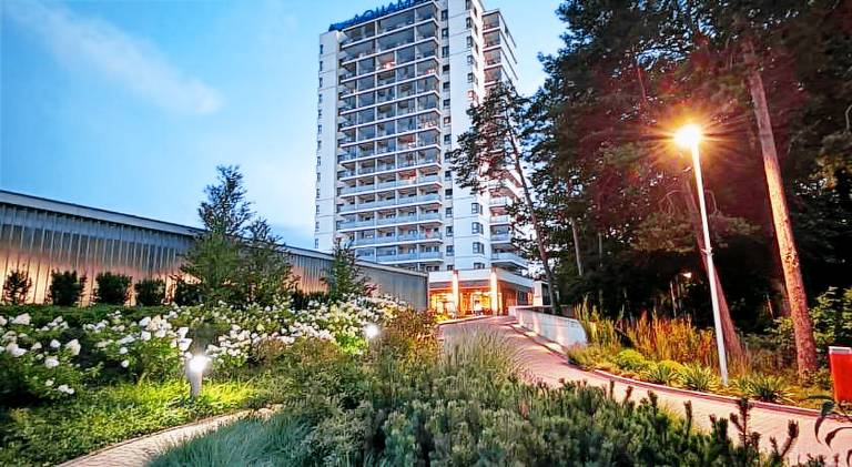 Holiday apartment with pool & sauna in Miedzyzdroje