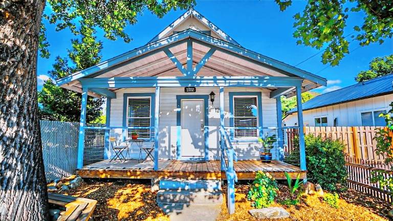 House Rogue River