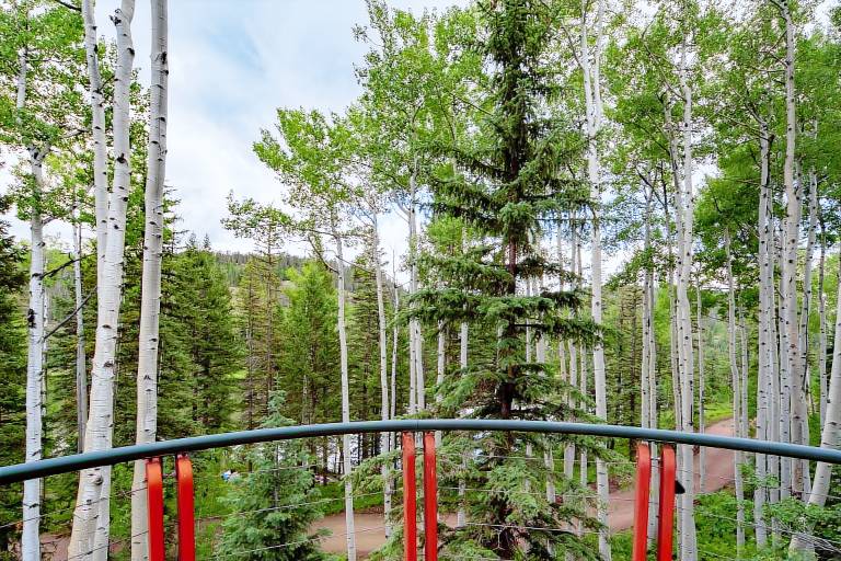 Child-friendly beautiful vacation home with grill | Lake view | Pets are welcome — photo 2
