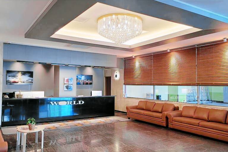 World Tourist Hotel