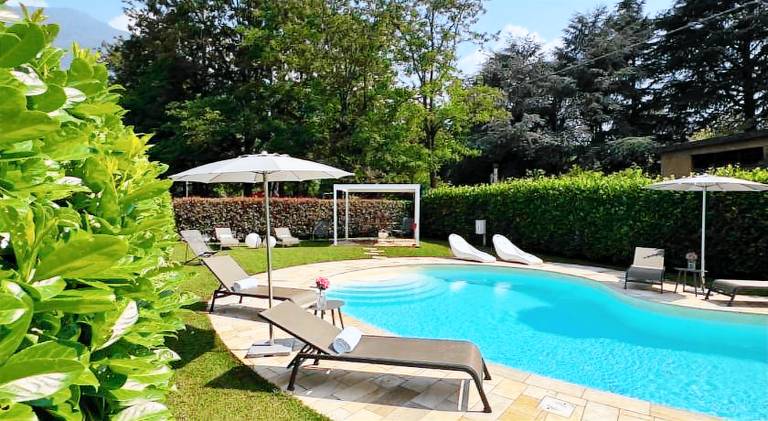 Rental apartment with pool | Pets are welcome in Darfo Boario Terme