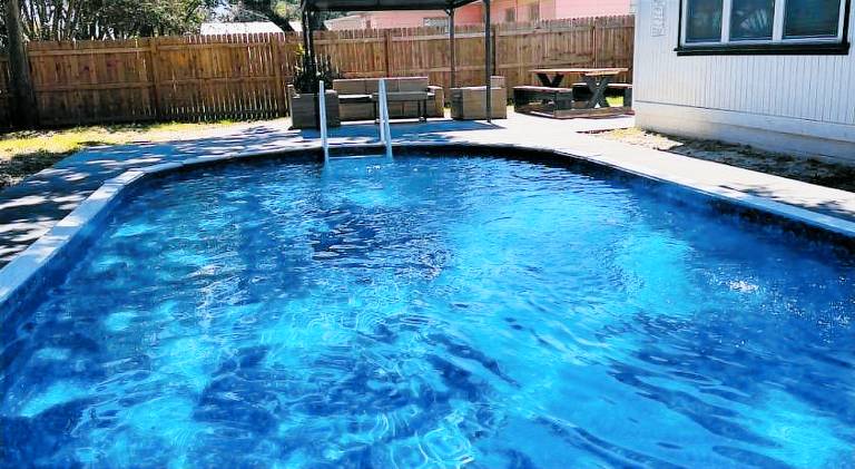 Sunny Haven House - Heated Pool Home Sleeps 10 Near Busch Gardens, Tampa — photo 4
