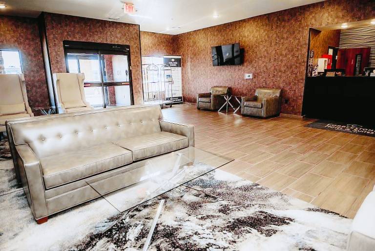Cobblestone Hotel & Suites - Ottumwa — photo 3