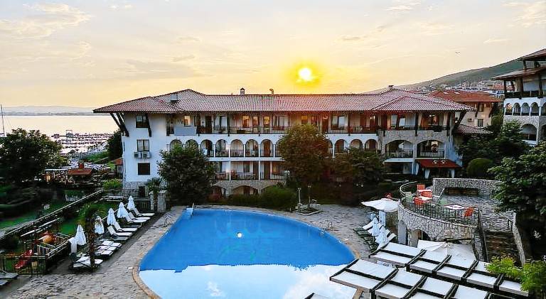 APARTELLO Monastyra 2, Marina Dinevi, Sveti Vlas - Private apartments — photo 2